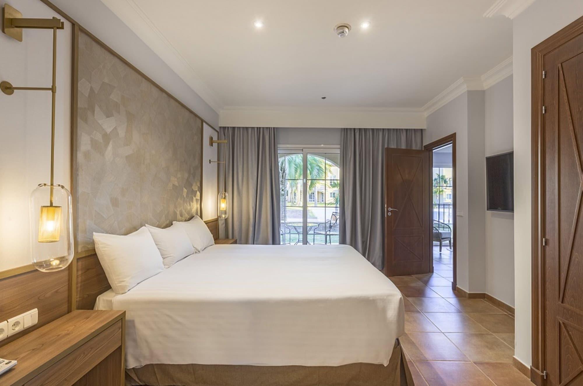 La Sella Premium Lifestyle Apartments Дения Экстерьер фото